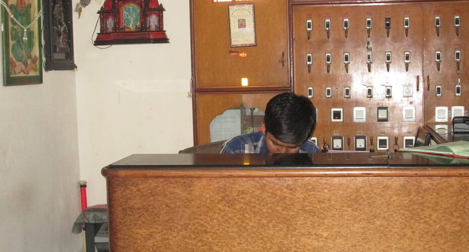 Hotel Palav Palace, Ahmedabad 4
